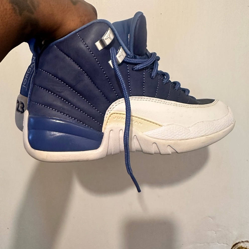 Jordan 12s - Picture 4 of 7